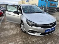 Gebraucht Opel Astra 122 PS (89 kW) 2021 Argonsilber/sovereign/switchbl Kombi