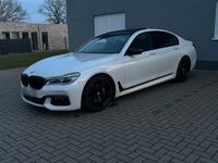 Gebraucht BMW 730 M Sport 265 PS (194 kW) 2016 Weiß Limousine