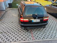 Gebraucht BMW 520 150 PS (110 kW) 1998 Schwarz Kombi
