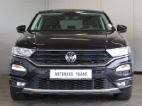 Second-hand VW T-Roc Active 150 CP (110 kW) 2022 Negru SUV