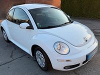 Gebraucht VW New Beetle 102 PS (75 kW) 2009 Weiß Kleinwagen