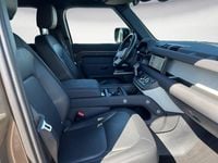 Gebraucht Land Rover Defender Black Edition 300 PS (220 kW) 2022 Braun SUV