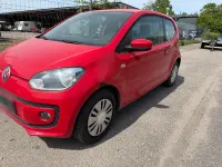 Second-hand VW up! 60 CP (44 kW) 2012 Roșu Hatchback