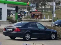 Gebraucht Mercedes 200 122 PS (89 kW) 2004 Blau Limousine
