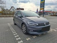 Gebraucht VW Touran Highline 150 PS (110 kW) 2018 Grau Van / Kleinbus