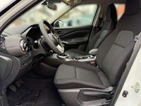 Neu Nissan Juke Acenta 114 PS (83 kW) 2025 Solid white SUV