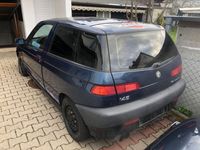 Gebraucht Alfa Romeo 145 103 PS (75 kW) 1999 Blau Kleinwagen