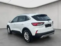 Gebraucht Ford Kuga Titanium 152 PS (111 kW) 2022 Weiß SUV