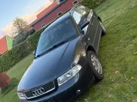 Gebraucht Audi A4 110 PS (80 kW) 1999 Schwarz Kombi