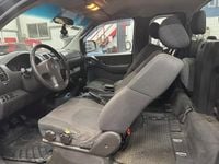 Gebraucht Nissan Navara SE 171 PS (125 kW) 2010 Blau Abholung