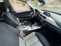 gebraucht BMW 320 d xDrive Advantage Automatic Advantage