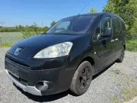 Gebraucht Peugeot Partner Tepee 111 PS (81 kW) 2012 Schwarz Van / Kleinbus