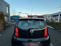 Second-hand VW up! 75 CP (55 kW) 2013 Negru Hatchback