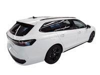 Gebraucht VW Passat R-line 193 PS (141 kW) 2025 Oryxweiß perlmutteffekt Kombi