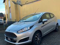 Gebraucht Ford Fiesta 101 PS (74 kW) 2014 Silber Kleinwagen