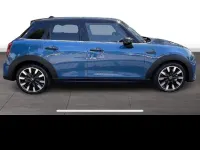 Gebraucht Mini Cooper Classic 136 PS (100 kW) 2023 Blau Kleinwagen