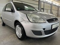 Gebraucht Ford Fiesta Style 60 PS (44 kW) 2007 Silber Kleinwagen