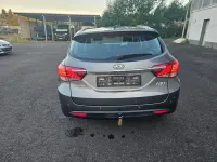 Gebraucht Hyundai i40 Style 141 PS (103 kW) 2012 Grau Kombi