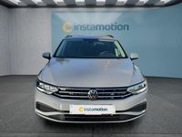 Gebraucht VW Passat 150 PS (110 kW) 2024 Grau Kombi