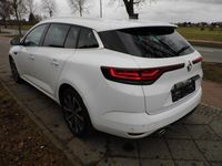 Gebraucht Renault Mégane IV Bose Edition 159 PS (116 kW) 2023 Weiß Limousine