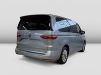 Gebraucht VW Multivan Style 150 PS (110 kW) 2024 Monosilber metallic Van