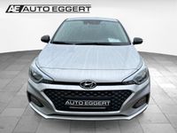 gebraucht Hyundai i20 Advantage 1.2 PDC DAB SHZ Tempomat Apple CarPlay Android Auto