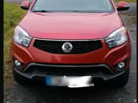 Gebraucht SsangYong Korando 150 PS (110 kW) 2014 Rot SUV