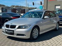 Gebraucht BMW 320 Advantage 150 PS (110 kW) 2006 Silber Limousine