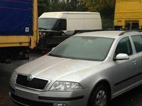 Gebraucht Skoda 105 105 PS (77 kW) 2006 Schwarz Limousine