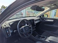 Gebraucht Volvo XC40 Momentum 150 PS (110 kW) 2020 Black solid "stone" SUV