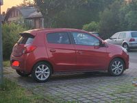 Gebraucht Mitsubishi Space Star 80 PS (58 kW) 2014 Rot Van / Kleinbus