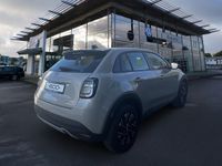 Neu Fiat 600 Basis 101 PS (74 kW) 2026 Beige SUV