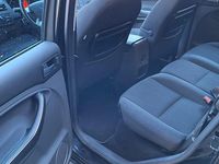 Second-hand Ford C-MAX 125 CP (91 kW) 2008 Negru Monovolum