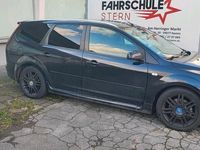 gebraucht Ford Focus Titanium