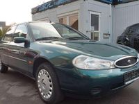 Gebraucht Ford Mondeo Ghia 131 PS (96 kW) 1997 Grün Limousine