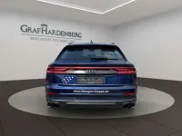 Gebraucht Audi SQ8 Competition 507 PS (372 kW) 2023 Navarrablau metallic SUV
