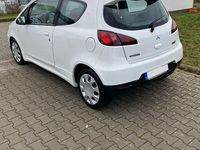 Gebraucht Mitsubishi Colt 95 PS (69 kW) 2010 Weiß Kleinwagen