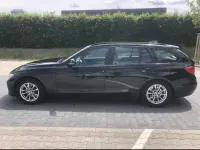 Gebraucht BMW 320 184 PS (135 kW) 2012 Schwarz Kombi