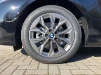 Neu BMW 120 Performance 170 PS (125 kW) 2026 Schwarz Kleinwagen