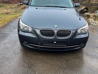 Gebraucht BMW 525 197 PS (144 kW) 2008 Grau Limousine