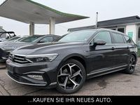 Gebraucht VW Passat R-line 200 PS (147 kW) 2023 Grau Kombi