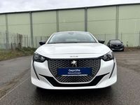 Gebraucht Peugeot e-208 Active 100 kW (136 PS) 2022 Lack weiss banquise/typ aussen Kleinwagen