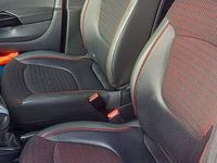 Gebraucht Renault Captur Intens 118 PS (86 kW) 2016 Rot SUV