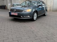 Gebraucht VW Passat Comfortline 122 PS (89 kW) 2012 Grau Kombi