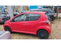 Gebraucht Toyota Aygo Cool 68 PS (50 kW) 2012 Rot Kleinwagen
