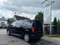 Gebraucht Opel Zafira Life Selection 120 PS (88 kW) 2022 Diamantschwarzmet. Van / Kleinbus