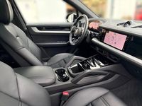 Gebraucht Porsche Cayenne 470 PS (345 kW) 2023 Schwarz SUV