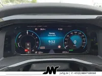 Gebraucht VW Multivan 218 PS (160 kW) 2022 Reflexsilber metallic Van / Kleinbus