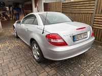Gebraucht Mercedes SLK200 163 PS (119 kW) 2005 Silber Cabrio