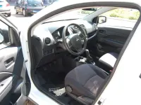 Gebraucht Mitsubishi Space Star Basis 71 PS (52 kW) 2018 Weiß Kleinwagen